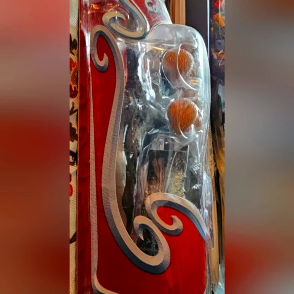 Topper - Picture 2 of 3